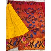 Big border yellow paithani