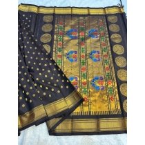 ROUND BUTTA KALANJALI PAITHANI